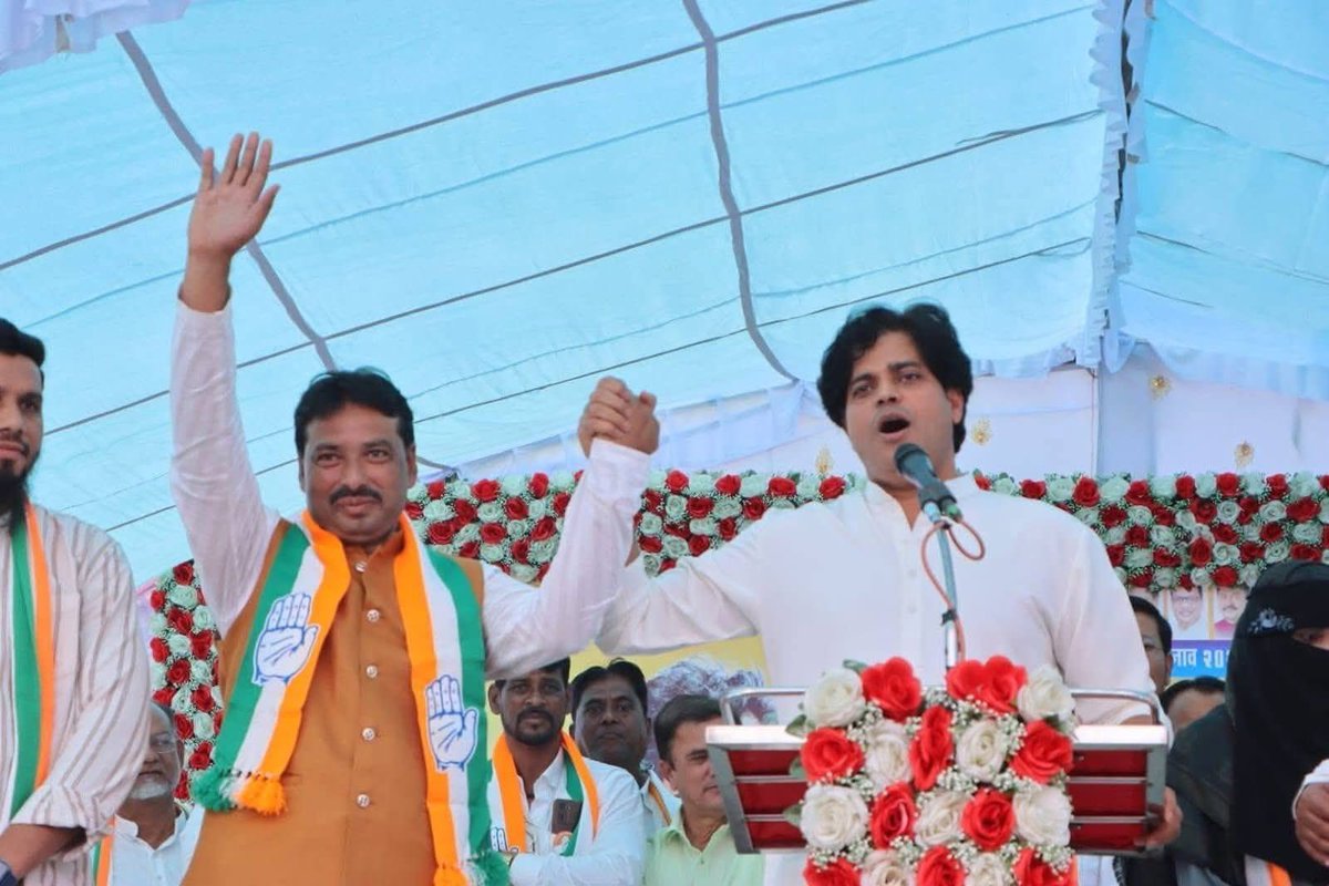 Osamajnp's tweet image. इलेक्शन हरवाने के लिए संपर्क करे इम्मू भाई से, जीती सीट भी हरवाने की क्षमता है भाई में !