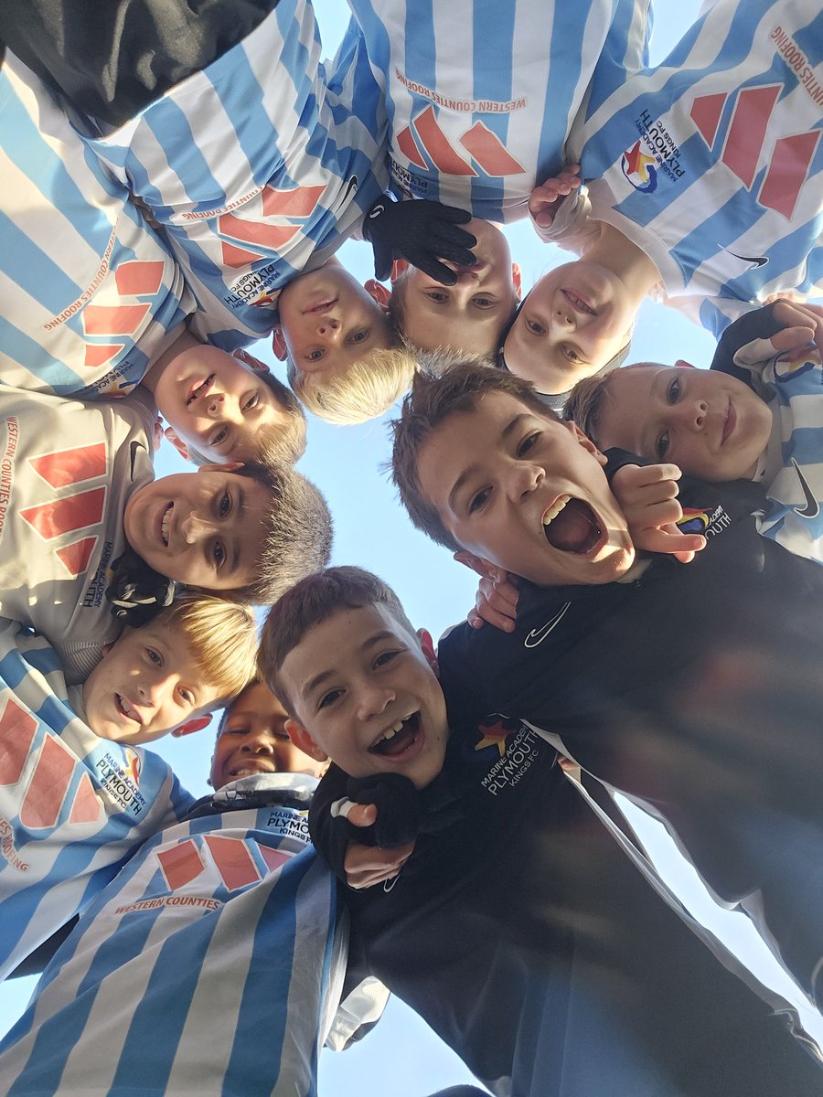 MapKings7s's tweet image. First half of the season finished with an EL MAPPICO: KING V KING, 9 v 10 Derby. What a game it was! Great football was played by both teams, with goals galore. Both teams put on a show for the supporters, welldone lads
Onwards &amp;amp; Upwards 
🤍🩵BLUEARMY🩵🤍
@mapfootball 
@WCR_Ltd