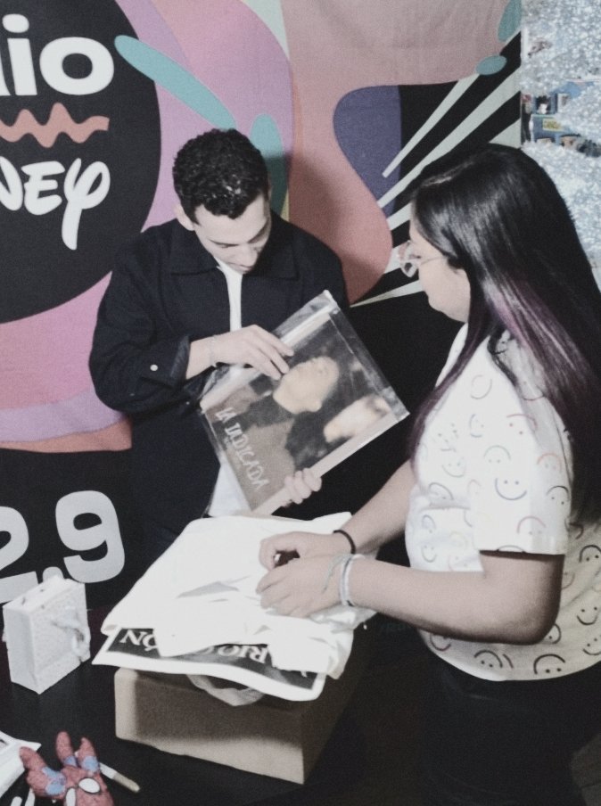 Iri 🤍✨️ tweet media