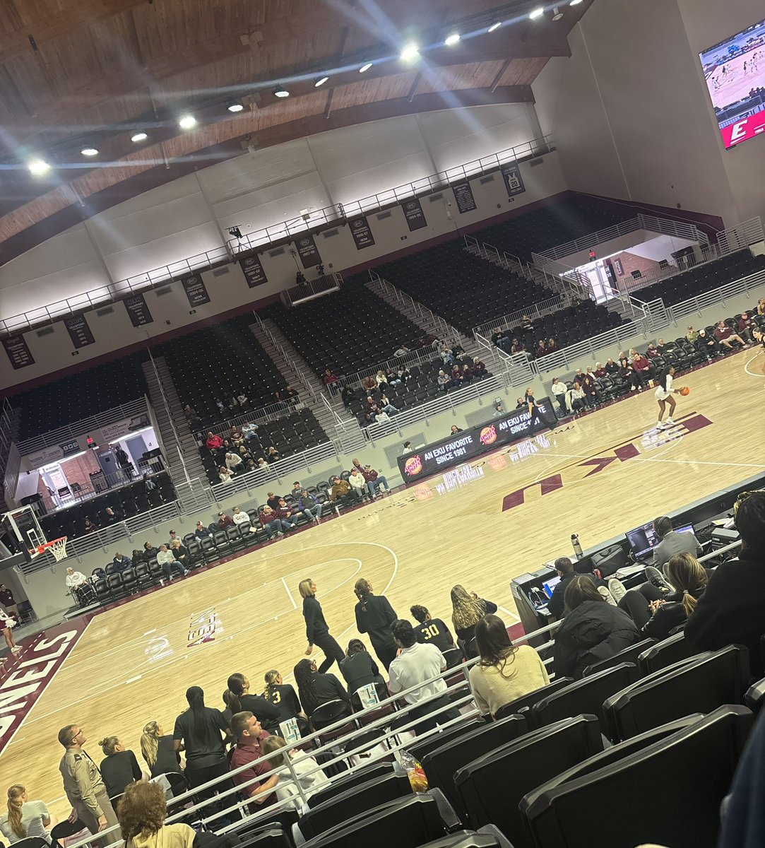 Maggie Simons tweet media