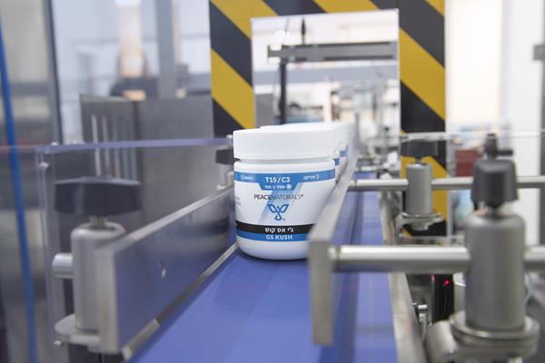 MitchellOsak's tweet image. How Do You Build a Multinational Cannabis Company?, by @MitchellOsak open.substack.com/pub/mitchellos… @cronosgroup  #cannabisindustry #cannabis #exporting #LPS #multinational