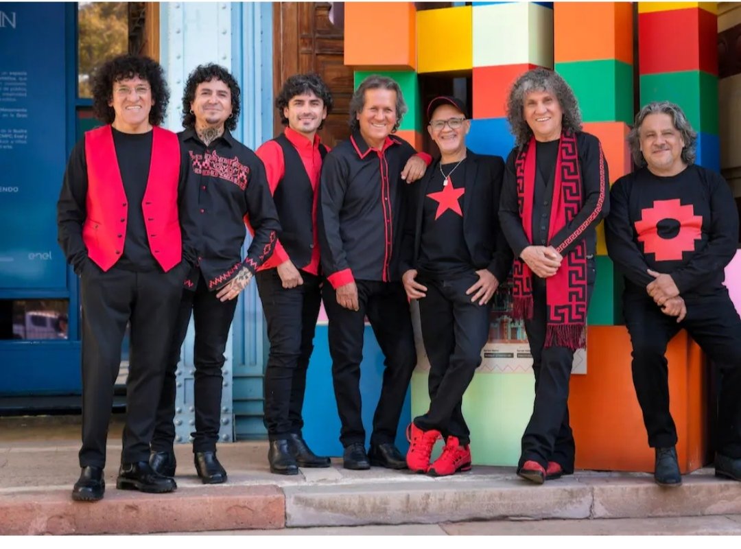 Hoy en <a href="/CultoLT/">Culto LT</a>  un pequeño reportaje a <a href="/illapu/">Illapu</a>  léanlo...Y Recuerda que <a href="/illaou/">ibrahim </a> en Vivo <a href="/t_caupolican/">Teatro Caupolican</a> Donde se siente y se escucha mejor...Diciembre  5 Nos vemos