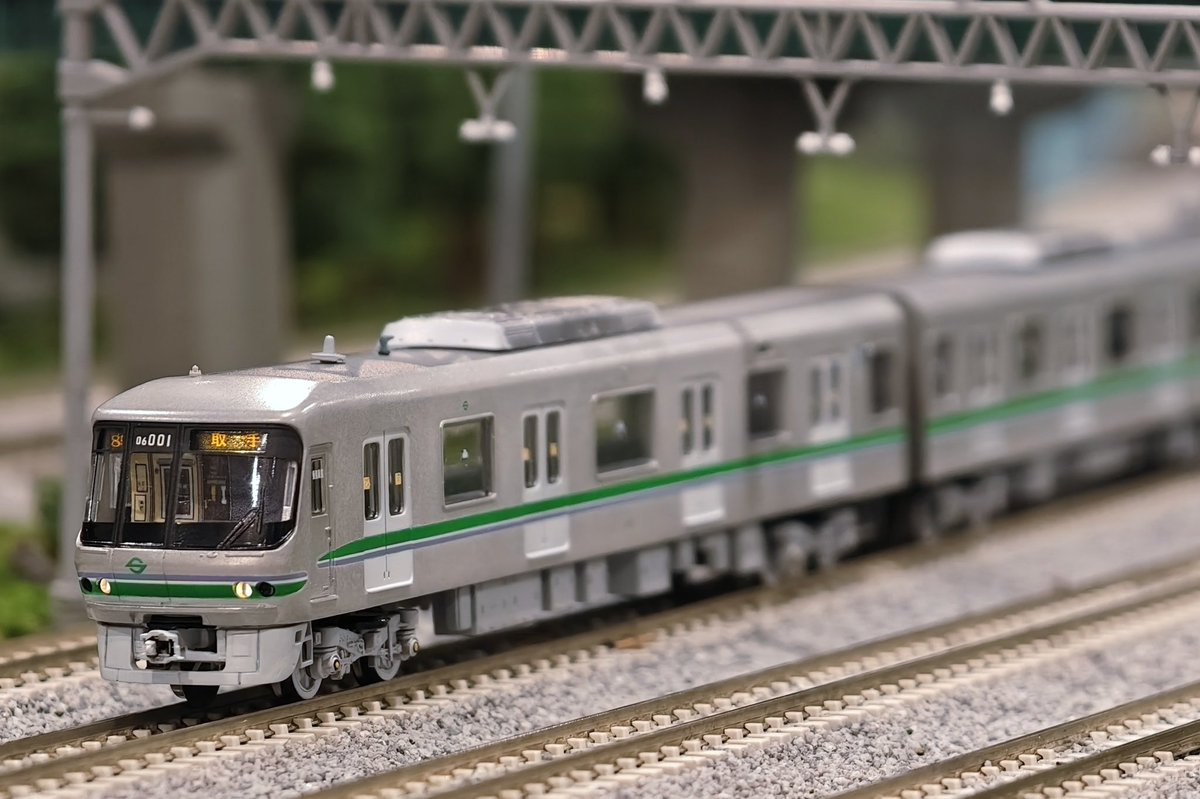 ktyk702004's tweet image. せの鉄さん主催の小田急運転会に参加してきました！

拙作からは徹夜で全塗装した30000形EXEと、こちらも全塗装した営団06系を持参
サポート幕にSマーク、どちらも懐かしいです😄

3,4枚目はいろいろな並び
皆さま力作揃いでした！！

#KYOの駅