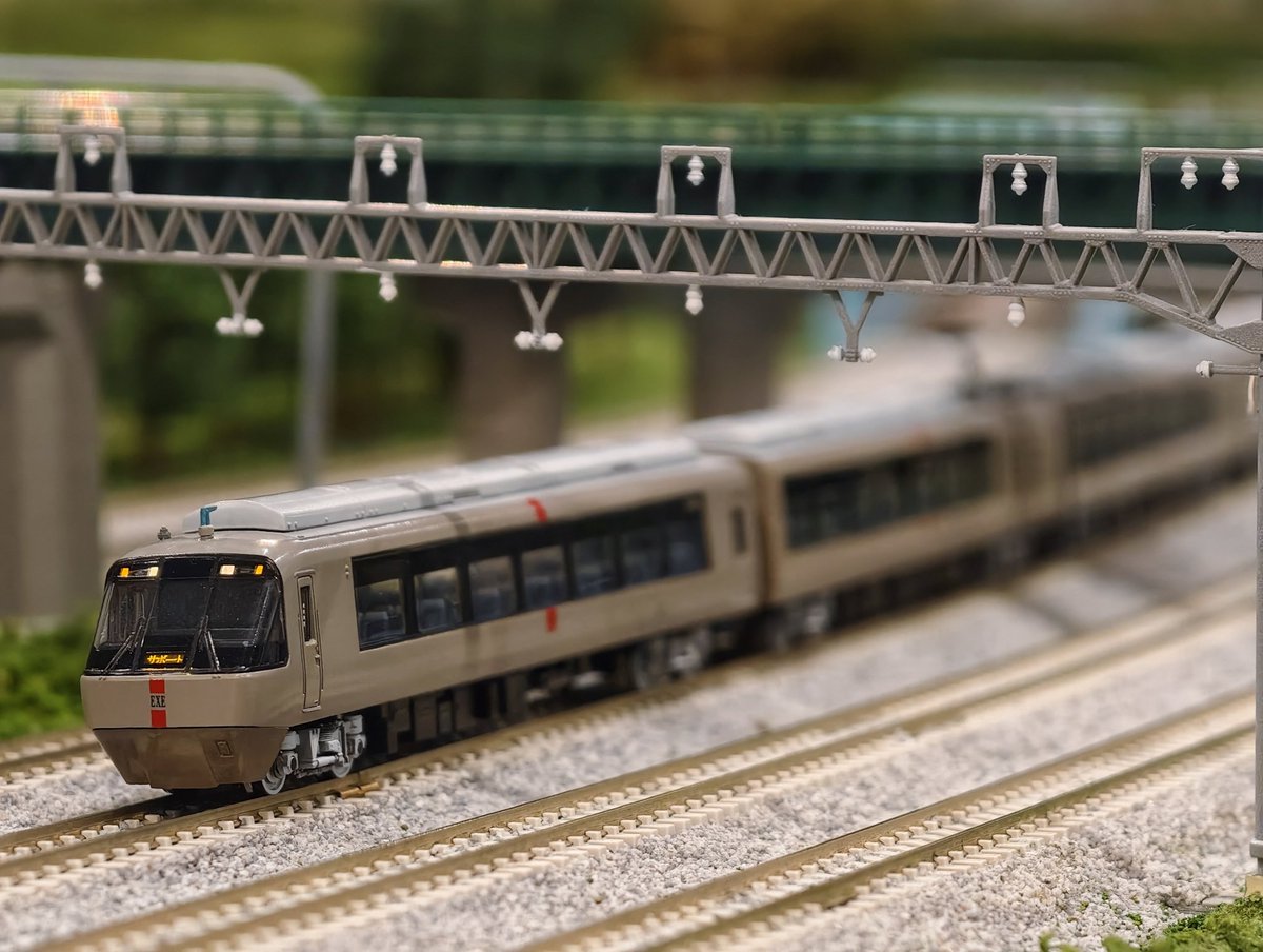 ktyk702004's tweet image. せの鉄さん主催の小田急運転会に参加してきました！

拙作からは徹夜で全塗装した30000形EXEと、こちらも全塗装した営団06系を持参
サポート幕にSマーク、どちらも懐かしいです😄

3,4枚目はいろいろな並び
皆さま力作揃いでした！！

#KYOの駅