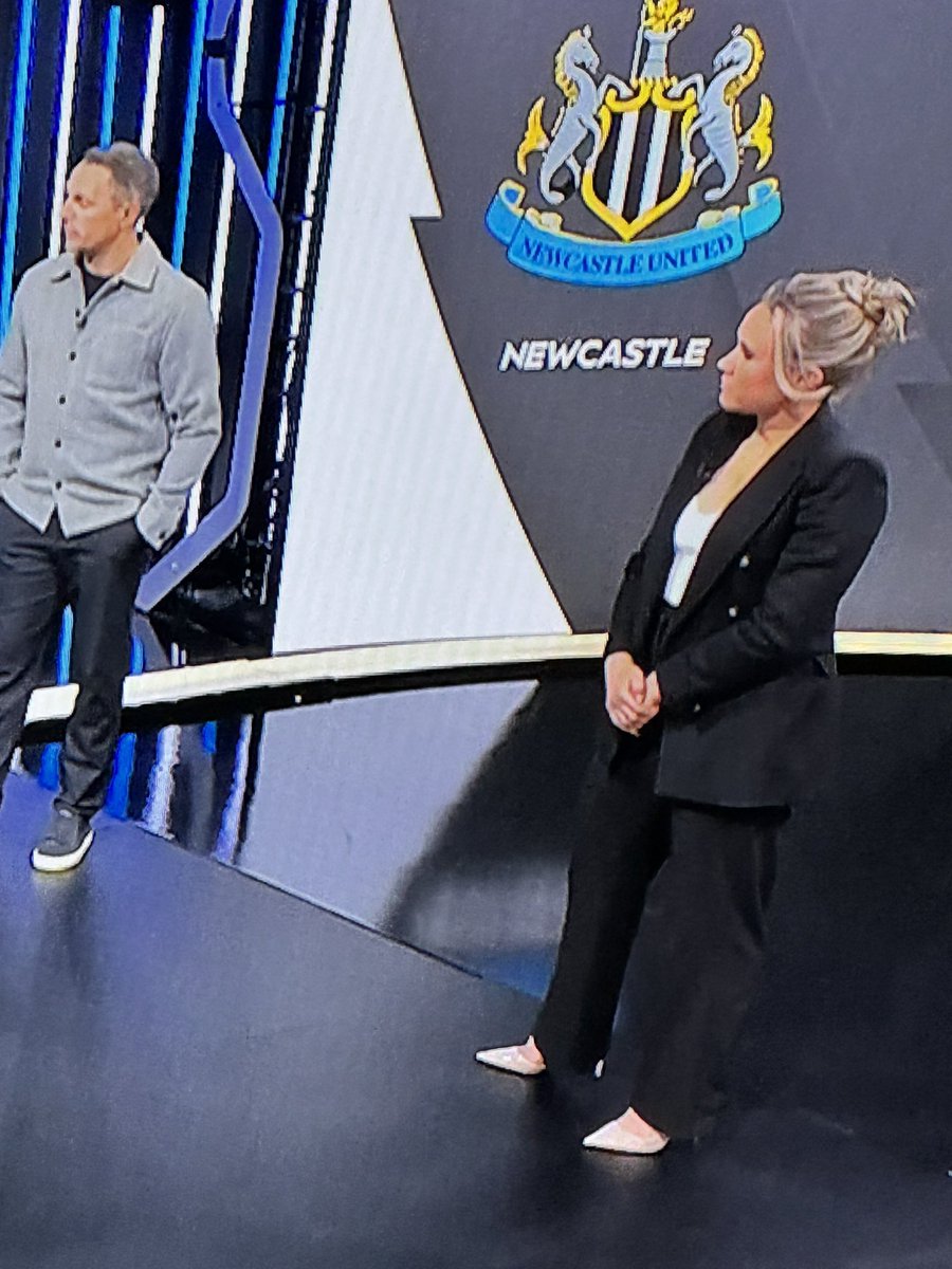 Geordie_JasonV's tweet image. Who is this Izzy Christiansen in the studio offering opinions on #PremierLeague football #nufc #efc. Nobody asked for it and it’s a terrible experiment in the name of faux equality.