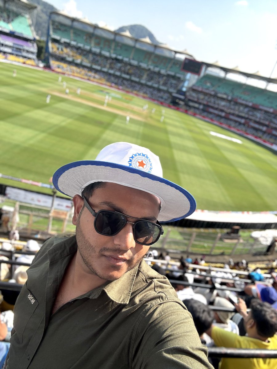 Sanowarkhan_07's tweet photo. #INDvSA 2nd test match 🏏 https://t.co/XcFOB3VZyi