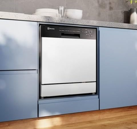 Conectados_Ofts's tweet image. Lava-Louça Electrolux 08 Serviços Branca com Programa Lava &amp;amp; Seca 50 min 220V 

- R$1649  
Resgate o cupom no anúncio no app

amzn.to/4oAh6D6