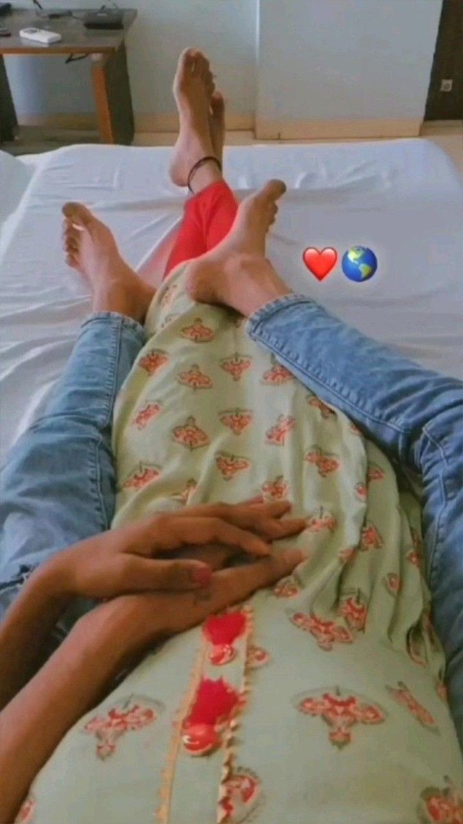 Miss_Aarohi_18's tweet image. Good Night X Fam 😘❤️