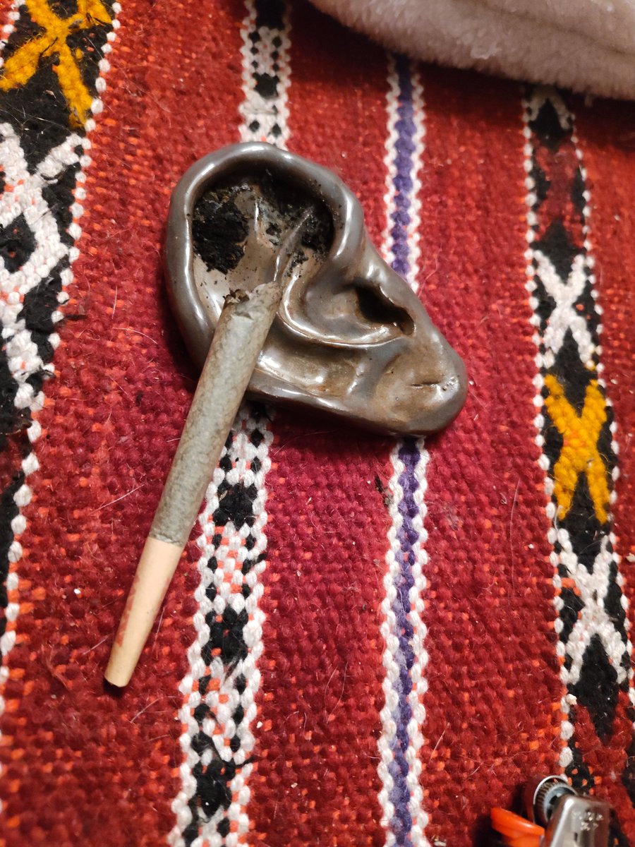 Interstitials's tweet image. Sculpture in action