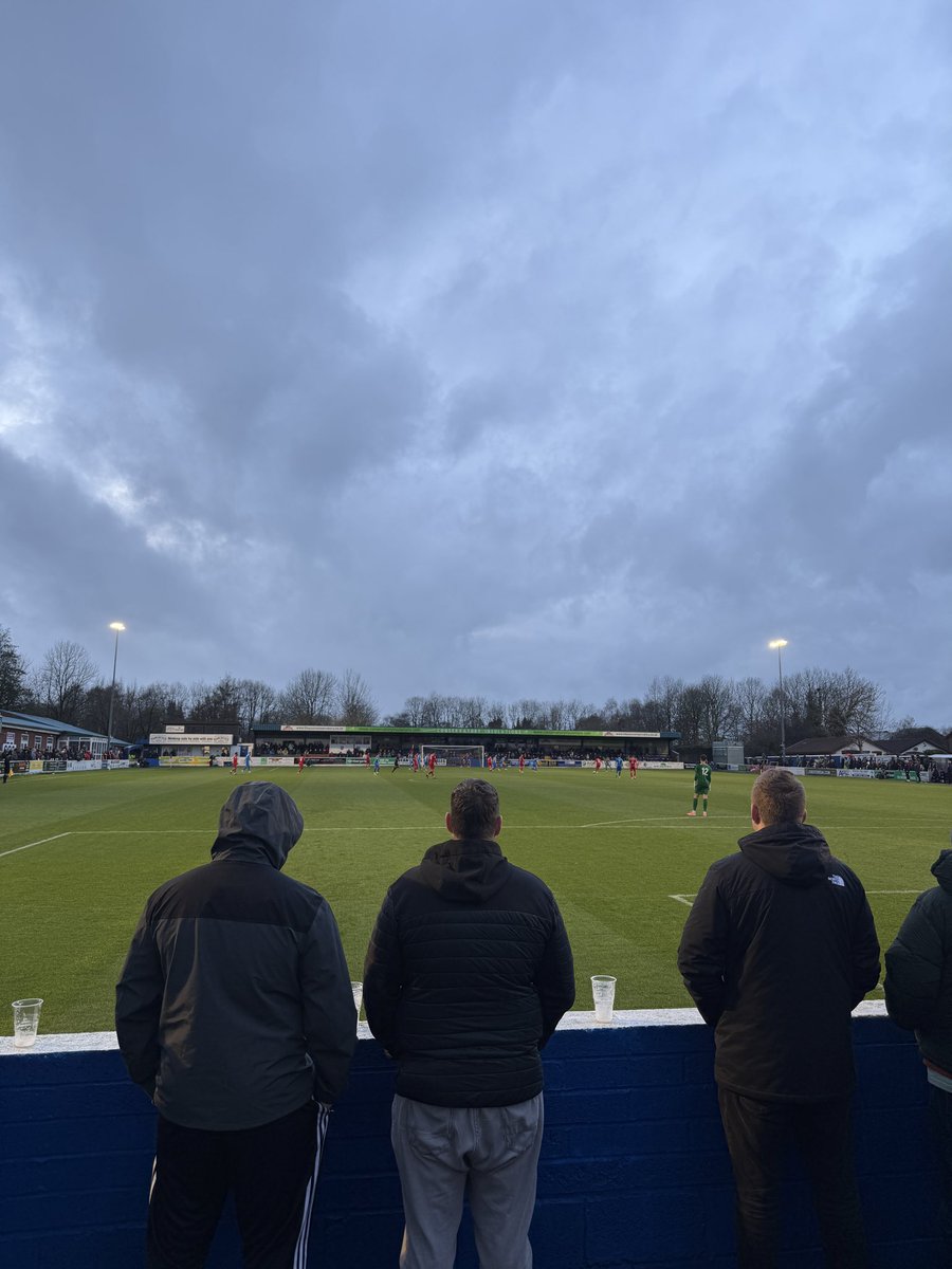 Another ref incapable of doing his job 

Radcliffe fc 2-2 AFC Telford

🏟️ Stainton park - 320 ✅
🎟️ £15
🏆 Conference north 

#groundhopping