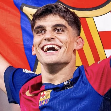 BlazquezFont's tweet photo. No es mediático. No es una estrella. No se limita a jugar solo de lateral. Simplemente juega a fútbol en el club de su vida y aprovecha las oportunidades que le da Hansi Flick. El triunfo de un obrero que lleva los colores del Barça por bandera y sin hacer ruido. #FCBarcelona https://t.co/Fv969fsU8d