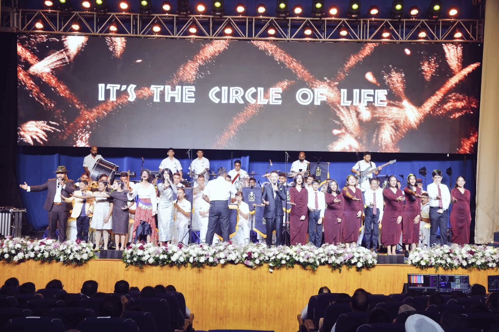 IN_HQENC's tweet image. 🎶⚓ As part of the #NavyDay2025 celebrations, the Eastern Naval Command Band performed the spectacular Symphonic Band Concert ‘SARGAM’ today at Samudrika Auditorium, #Visakhapatnam.

Shri K. Pawan Kalyan, @PawanKalyan Hon’ble Dy CM of #AndhraPradesh  graced the occasion as the…