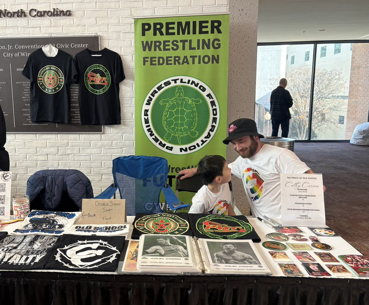 Yeah and Colby Corino is here too! 

I’ll be doing a signing with my family at 1pm!