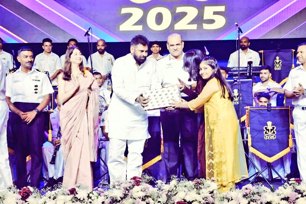 IN_HQENC's tweet image. A few more glimpses of #IndianNavy&apos;s Band Concert at #Visakhapatnam. 
#NavyDay2025.