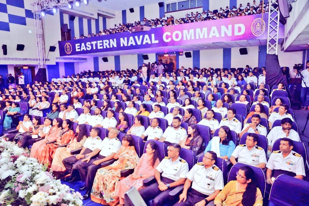 IN_HQENC's tweet image. A few more glimpses of #IndianNavy&apos;s Band Concert at #Visakhapatnam. 
#NavyDay2025.