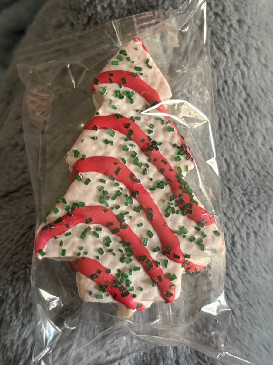 All right, chubby bears and chubby daddies and everyone else… It’s that time of year