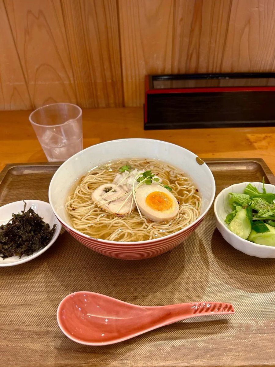 nurie_ruby's tweet image. 美味しいとんこつラーメンです