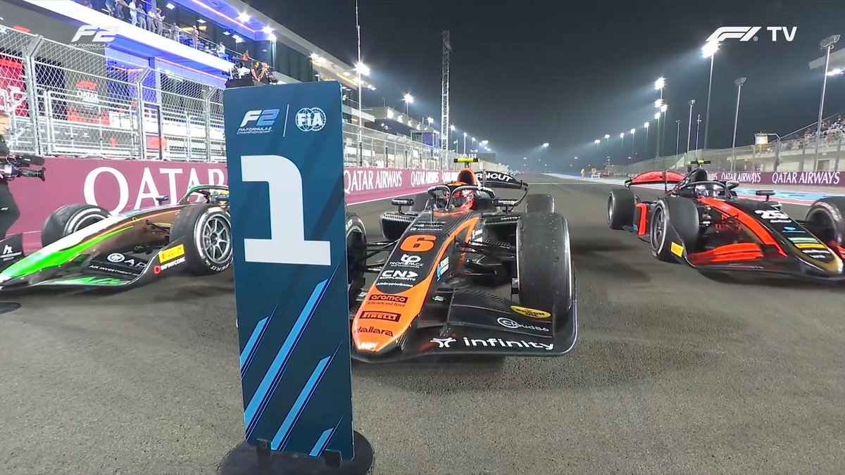 agendasetting1's tweet image. 🏎️🏁Victoria de Verschoor en la #Sprint de la #Formula2 en el Circuito de Lusail en #Qatar. El piloto de #Paraguay Joshua Duerksen queda en segundo y el #mexicano Rafa Villagómez queda en tercero. #mexico.- #f2 #QatarGP @RafaVillagomez_