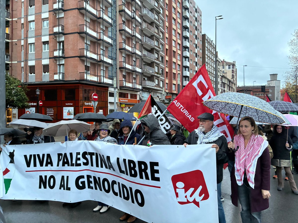 iuasturias's tweet image. Hoy, en Gijón, contra el #GenocidioEnGaza. Frente a una paz falsa, dos estados para una #PalestinaLibre