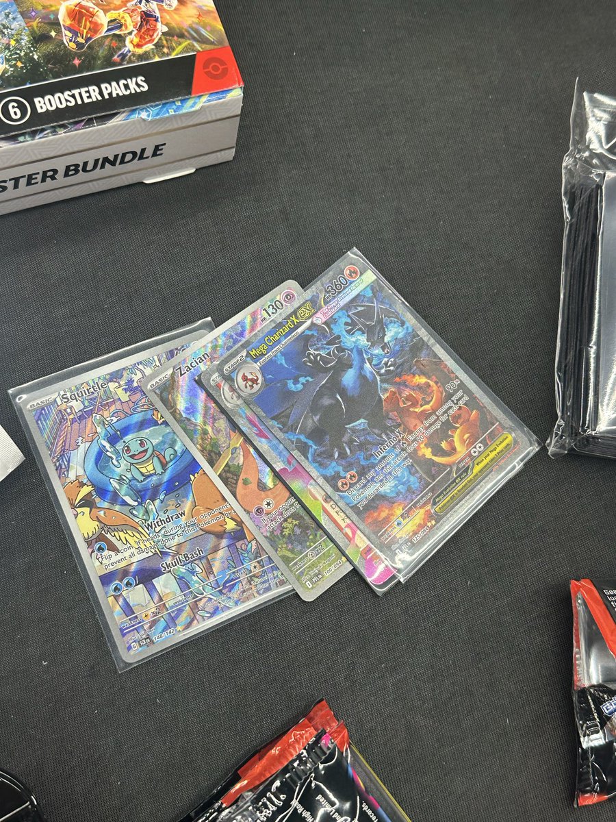 Palmetto_Cards's tweet image. Banger alert!! Pulled in the shop. Customer was pumped and speechless. Such a cool moment. 

#pokemon #lexingtonsc #columbiasc