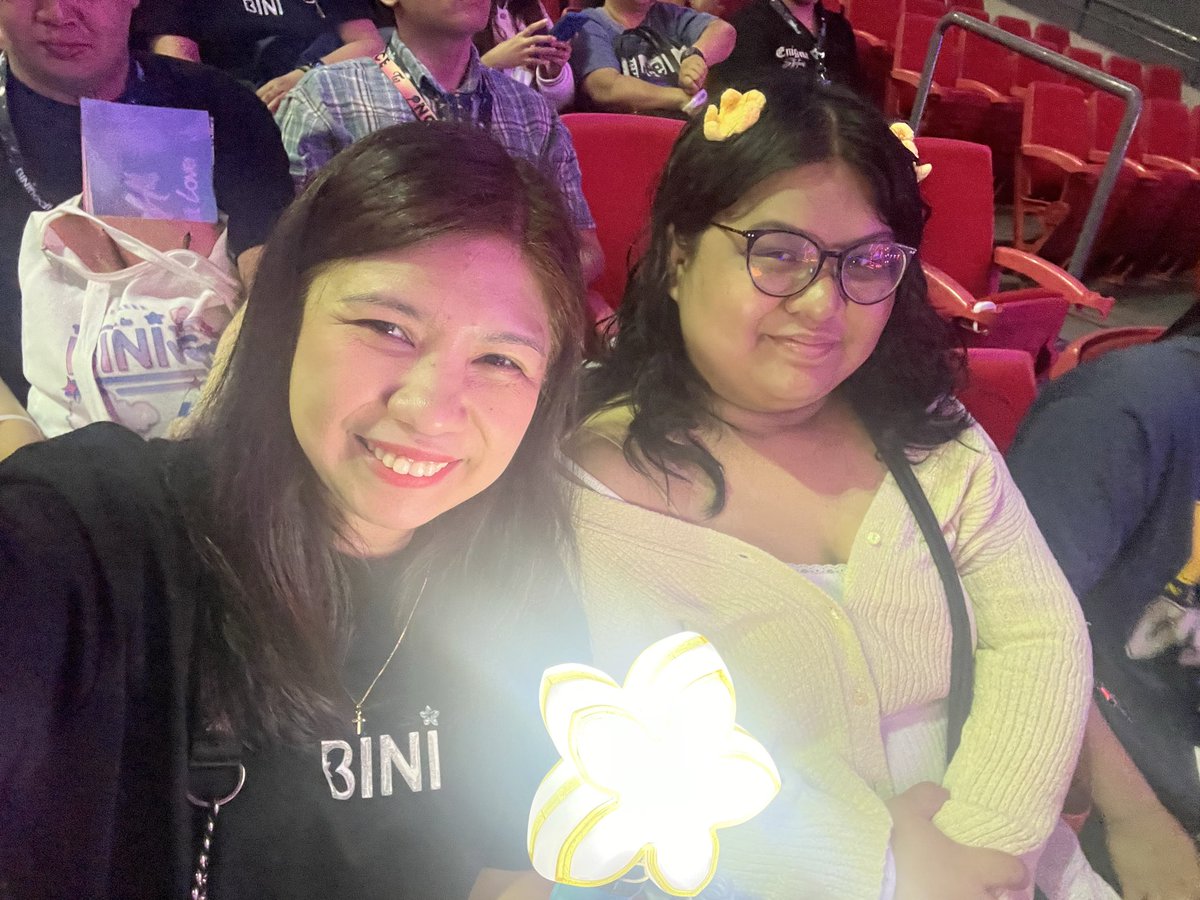 jeaniepie tweet media