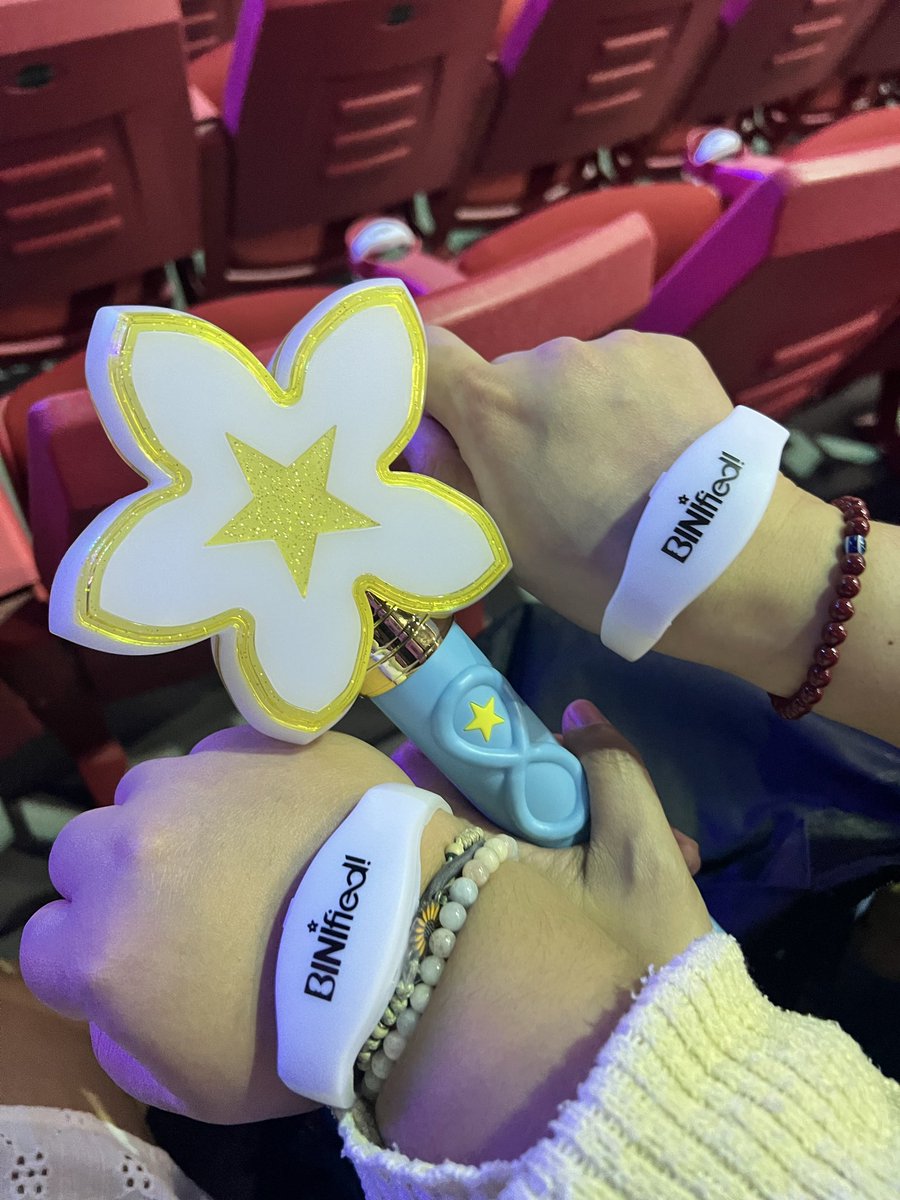 jeaniepie tweet media