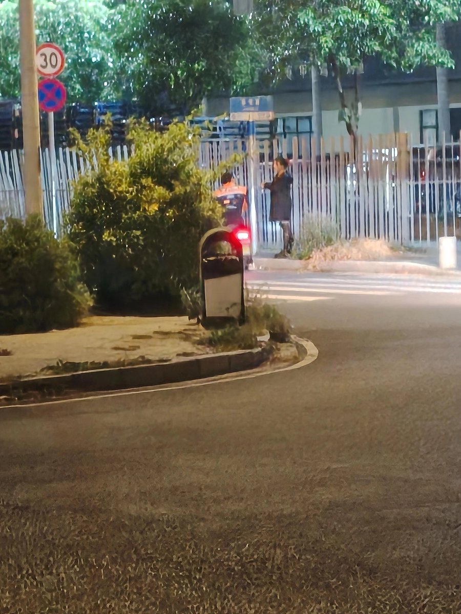 FShentai夫妇 tweet media