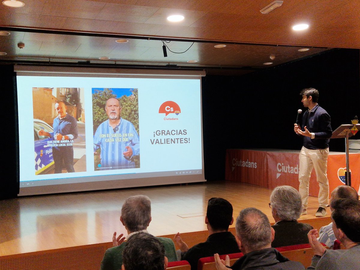 Celebramos la Asamblea de Ciutadans con la participación del Secretario General de <a href="/CiudadanosCs/">Ciudadanos 🇪🇸🇪🇺</a>, <a href="/CPerezNievas/">Carlos Pérez-Nievas</a> 

Centrados en la regeneración democrática desde la defensa del estado de Derecho, desde el centro que tanta falta hace en Cataluña y en España
#JuntosPorLoQueImporta