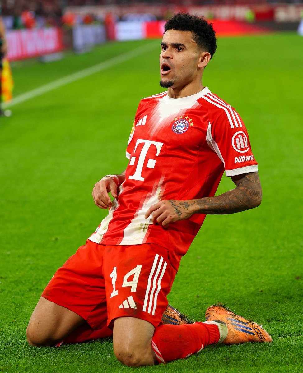 FCBayernEN's tweet photo. Lucho coming up clutch! 🥶🇨🇴 https://t.co/UBDBLZSwtE