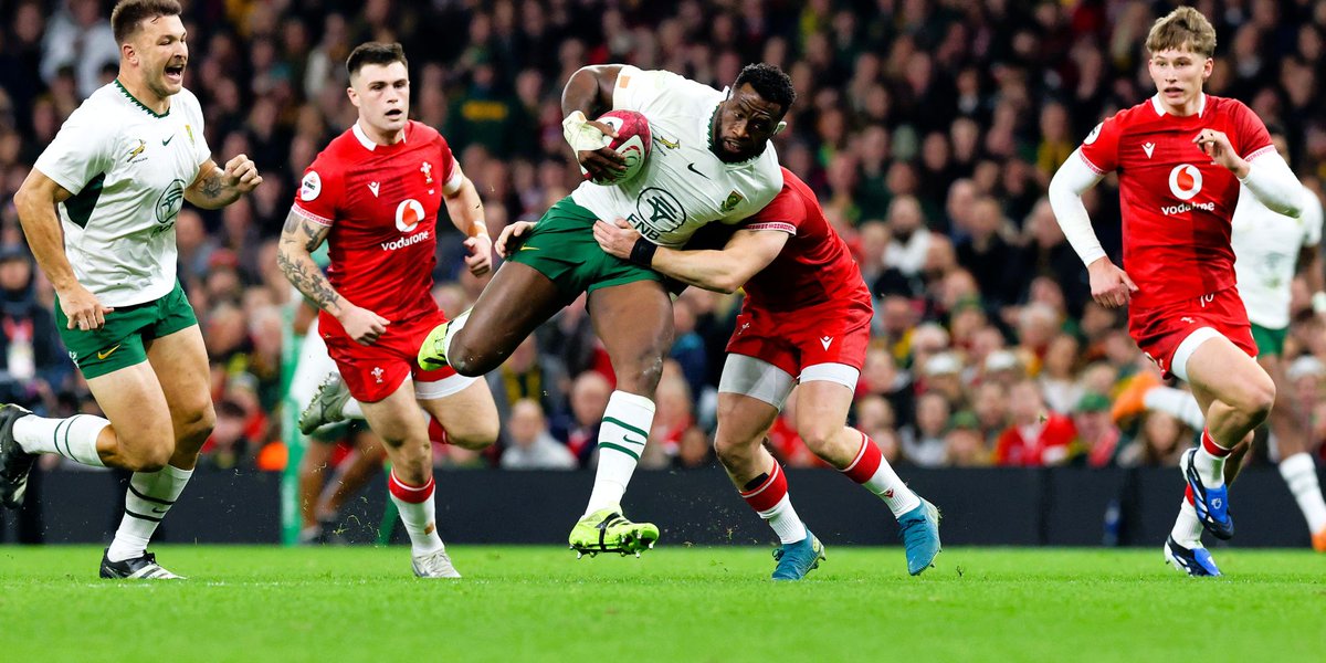 Springboks's tweet image. Match report: Eleven tries without reply as the #Springboks finish the season with a massive victory over Wales - more here: tinyurl.com/yc4vwa2f 💪
#ForeverGreenForeverGold #WALvRSA
