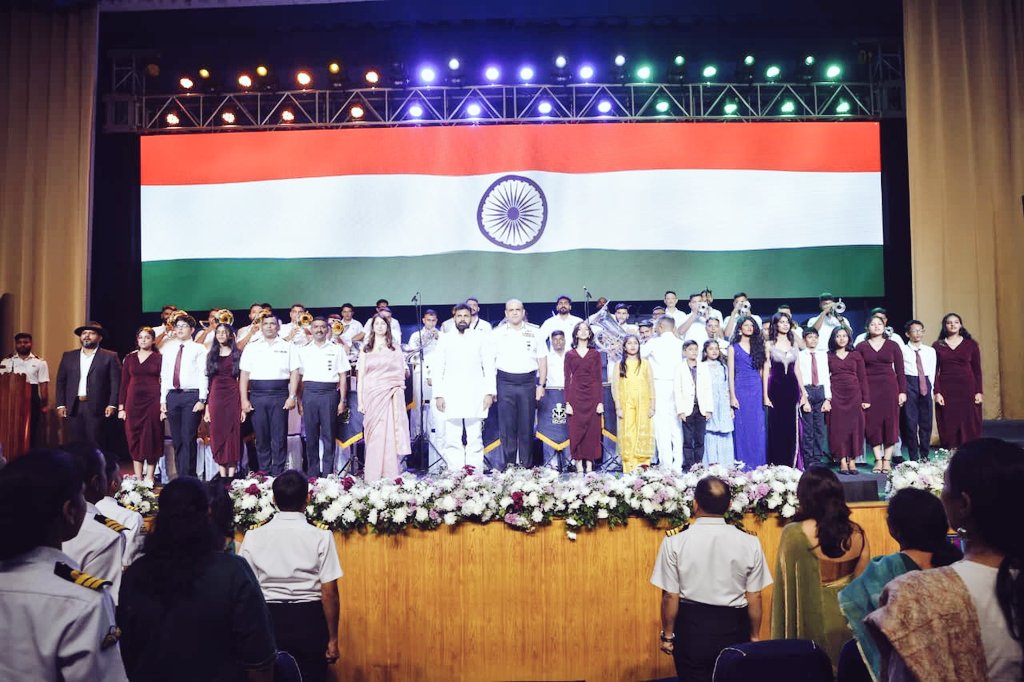 IN_HQENC's tweet image. 🇮🇳🎶⚓ #IndianNavy 
More glimpses of SARGAM - Symphonic Band Concert .
#NavyDay2025
#Visakhapatnam