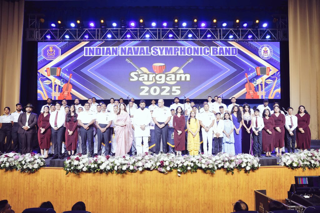 IN_HQENC's tweet image. 🇮🇳🎶⚓ #IndianNavy 
More glimpses of SARGAM - Symphonic Band Concert .
#NavyDay2025
#Visakhapatnam