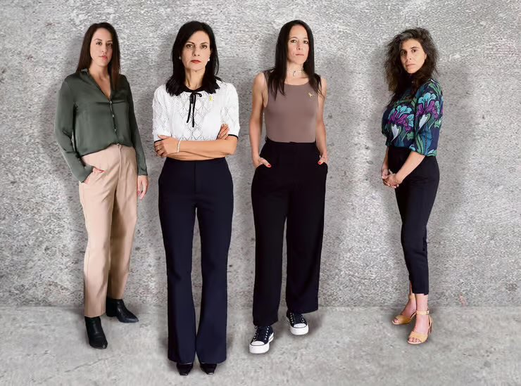 ZoeAriella_'s tweet photo. These 4 women spent years to compile all evidence of sexual assault on October 7th as THE WORLD DECIDED TO REMAIN BLIND AND DEAF!!!
#neverforgetneverforgive
#neverforgetOctober7 https://t.co/sxyecN4Jhp