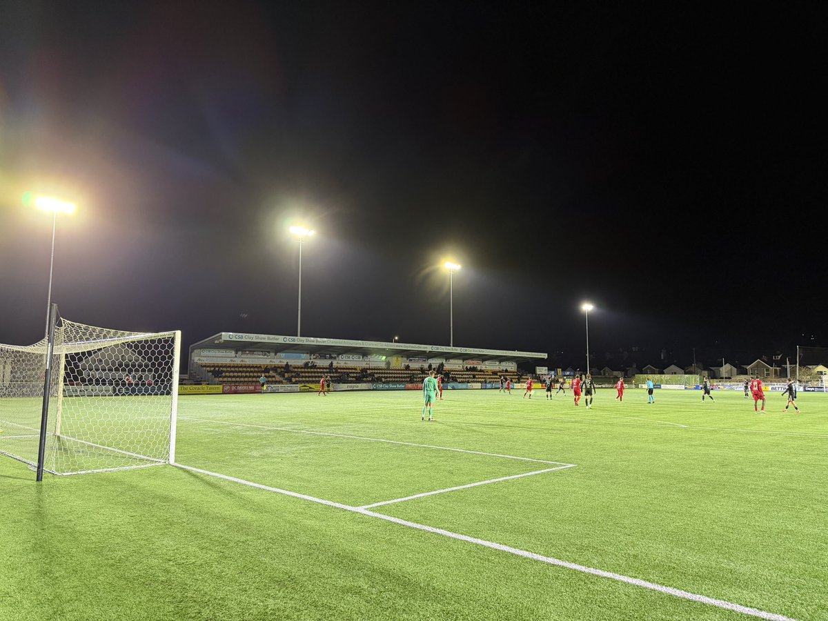 Dan Brown tweet media