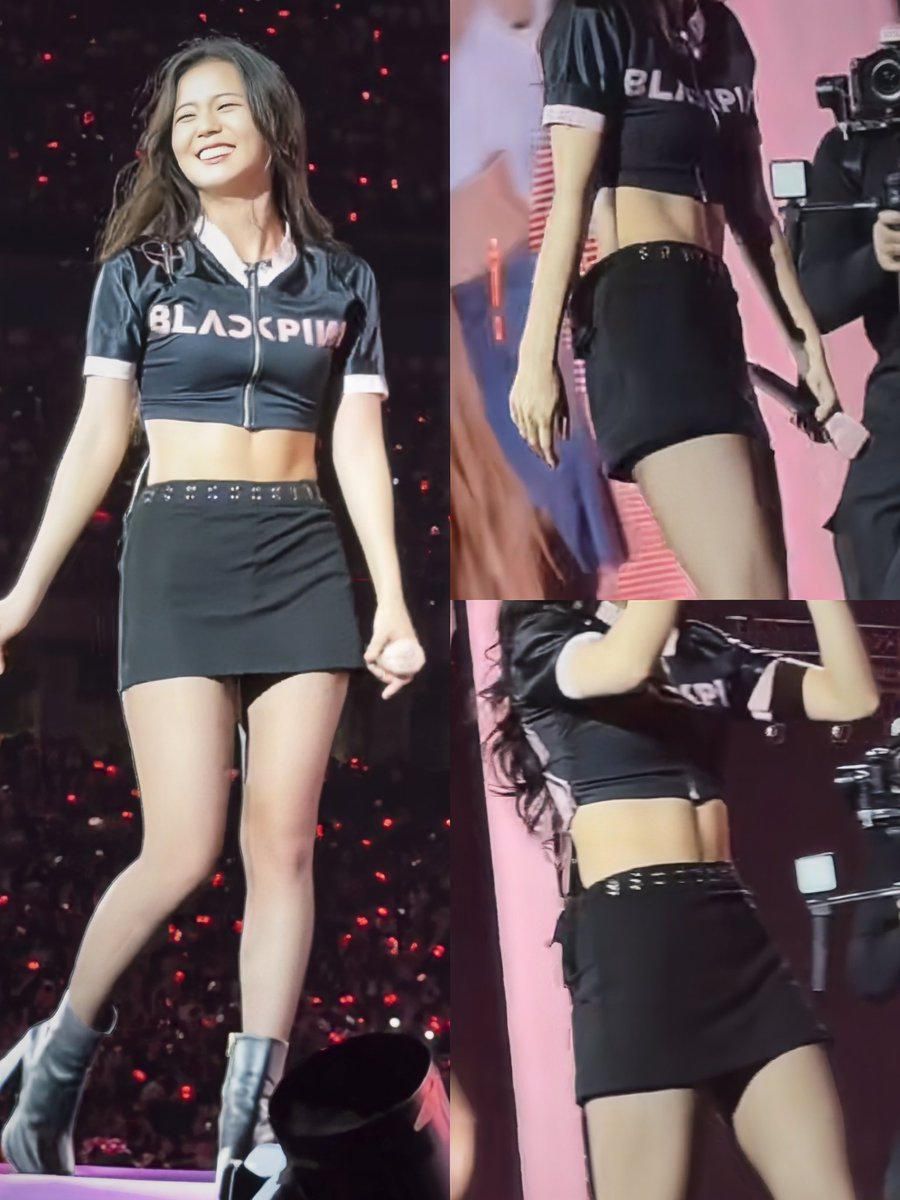 detailjisoo's tweet image. I have no demure words to say