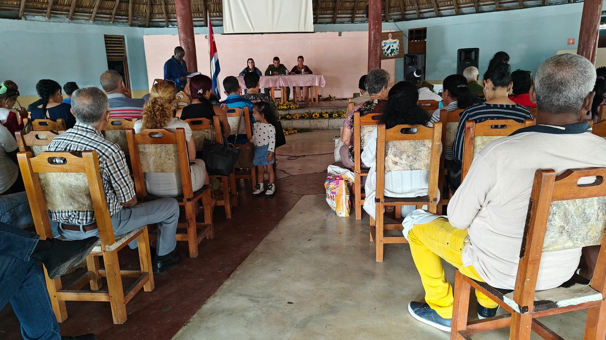 Nuestra Asamblea Municipal del Poder Popular de Santa Isabel de las Lajas está sesionando hoy,29 de noviembre,en su XXVII Sesión Ordinaria. Es un día clave para la rendición de cuentas y la planificación estratégica.
#Lajas #PoderPopular #AsambleaMunicipal #Cienfuegos