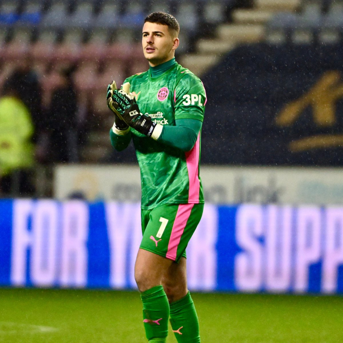 LaticsOfficial's tweet image. 👏 Thank you for your support this afternoon!

We&apos;ll see you back at the Brick Community Stadium next week as we host Burton &amp;amp; Barrow in league and Emirates FA Cup action! 👋

#wafc 🔵⚪️