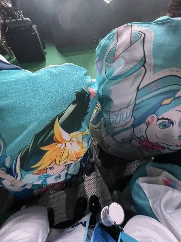 시야 너무 좋앗고.. 굽 11cm 신엇는데 굿초이스엿음!!!