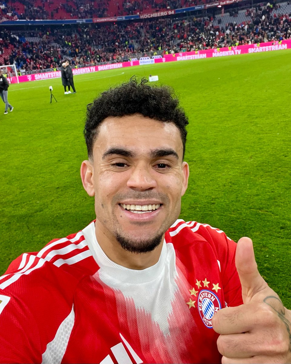 ⚽️ Gol
🅰️ Asistencia
😁 Lucho feliz