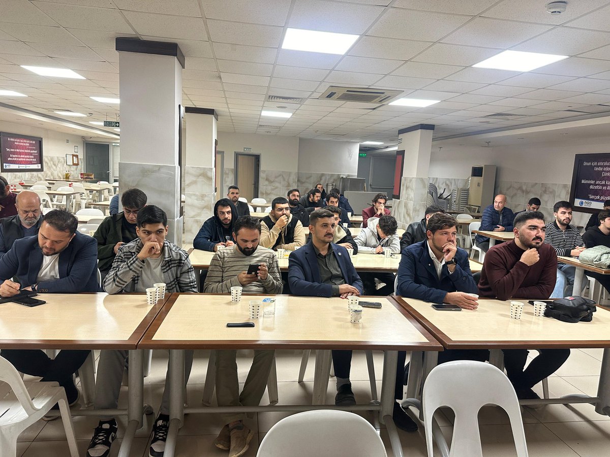 📌Anadolu Gençlik Derneği Antalya Şubesi Kasım ayı şube divan toplantımızı, ilahiyatçı Dr. Necmi ATİK beyin katılımlarıyla gerçekleştirdik. Divan toplantımıza katılımları ve değerli sunumları için kendilerine teşekkür ederiz.👏