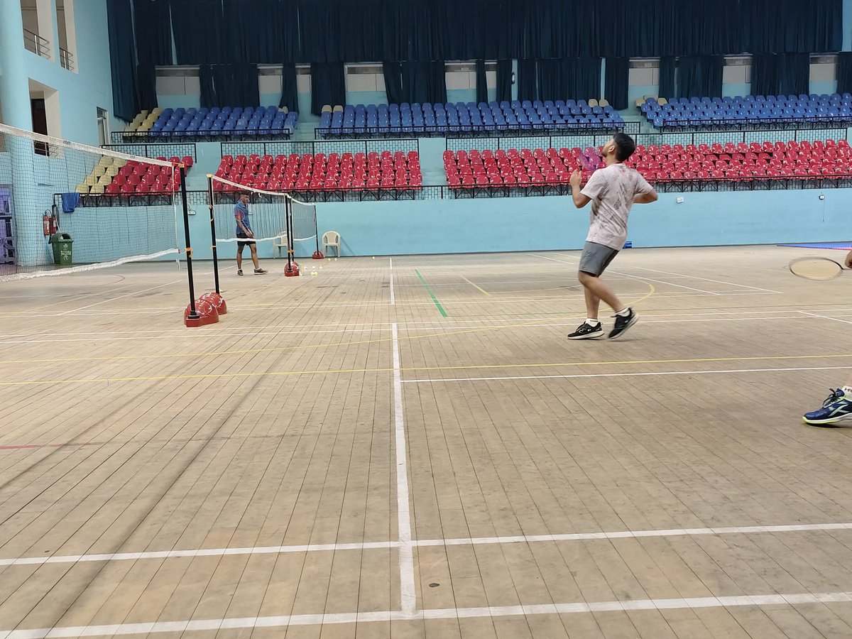 asyncfun4's tweet image. Badminton ↔ Coding

🏸 fast thinking = faster debugging
🎯 accuracy over force = clean architecture
🧠 patience wins rallies = patience wins builds

Sports make better coders — change my mind. 👇
#BadmintonLife #Coding #DevCommunity #ScalableApps #TechTwitter