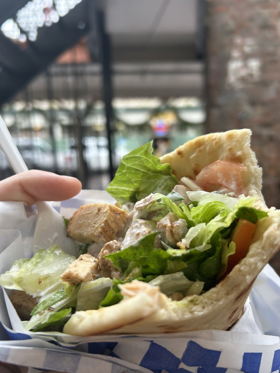 Been in Seattle for a few days and had the chance to have fake bad Greek gyro and thanksgivings
Today is the first official day of the testing house and I am so excited to draft
Thanks <a href="/HeavyPlayLLC/">HEAVY PLAY</a> and <a href="/BooseMtg/">BOOSE mtg</a> for the support this year all the way to World championship