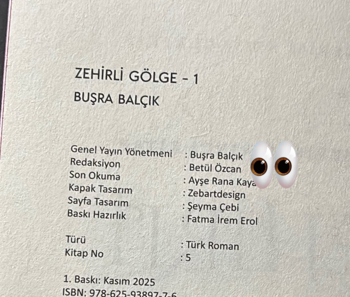 Favori kitabımda ismim yazıyor 🥹🥹