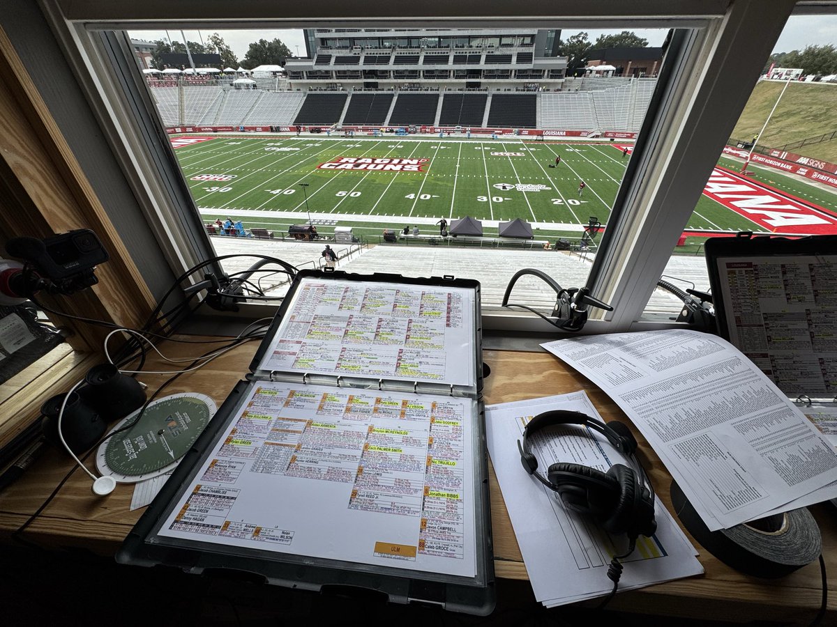 ULM Football is on the air! <a href="/JCMWarhawk10/">Joshua McGehee</a>’s Bud Light Tailgate Show at noon, Mike McGee and <a href="/ChaseRegian/">Chase Regian</a> join me for the Jim Taylor Auto Group Countdown to <a href="/ULM_FB/">ULM Football</a> at 1 and kick at 2 for the Warhawks and Cajuns! Listen on 105.3 FM KLIP, la105.com, iHeartRadio app!