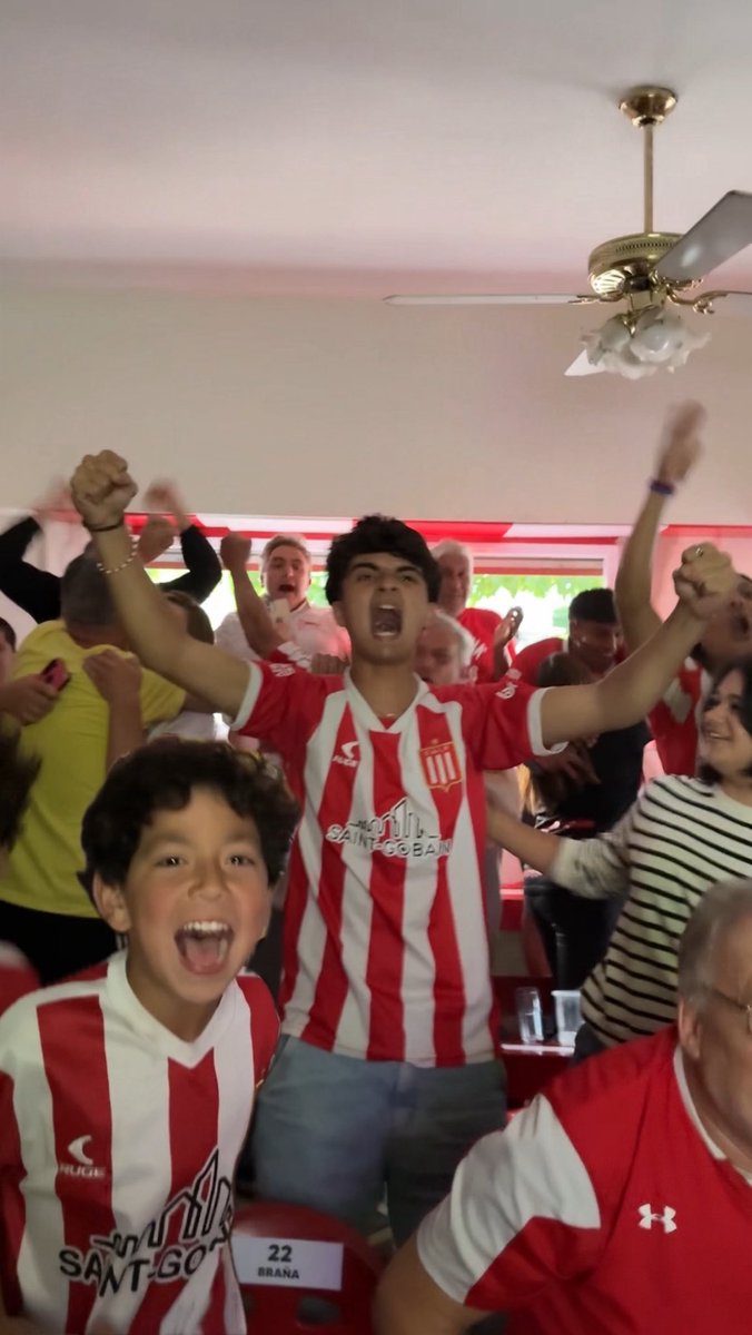 MDPFilial's tweet image. Esta noche nos volvemos a encontrar en nuestra esquina para hacer la previa y alentar al tetracampeón🇦🇹
#EDLP