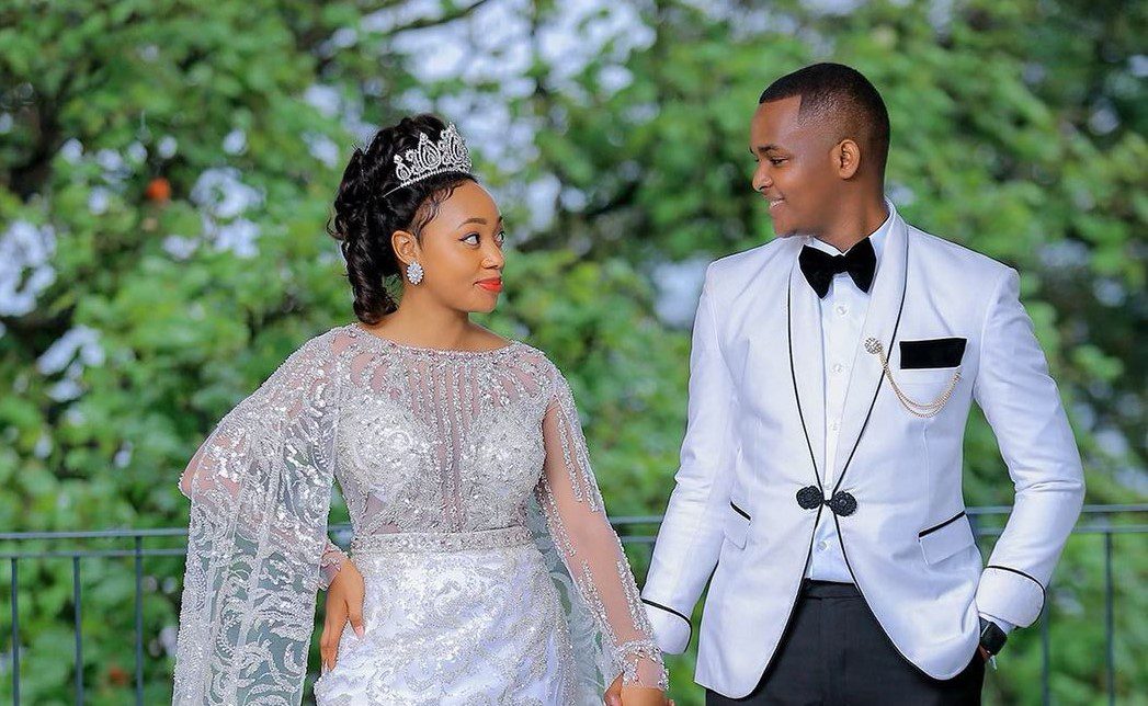 WEDDING COST: 400 million Ugandan shillings [110,000 USD], [KSH 14Million],

Wonderful wedding cheers,
That it ended in tears.

The Zebra is attractive, 
 But the donkey is submissive.

The Zebra is beautiful, 
But the donkey is meaningful.

Domesticating a Zebra,
Is like
