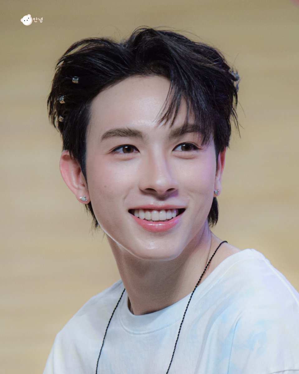 นตอร (•̀⤙•́ )♡ tweet media