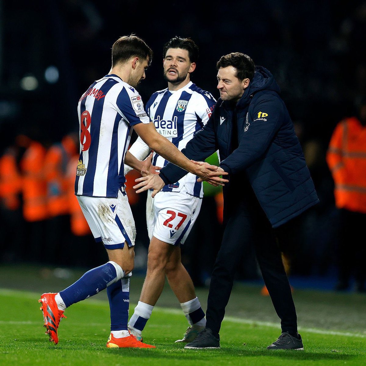 talkwba's tweet photo. One things for certain, the players are backing him. #wba https://t.co/MqieSMnldx