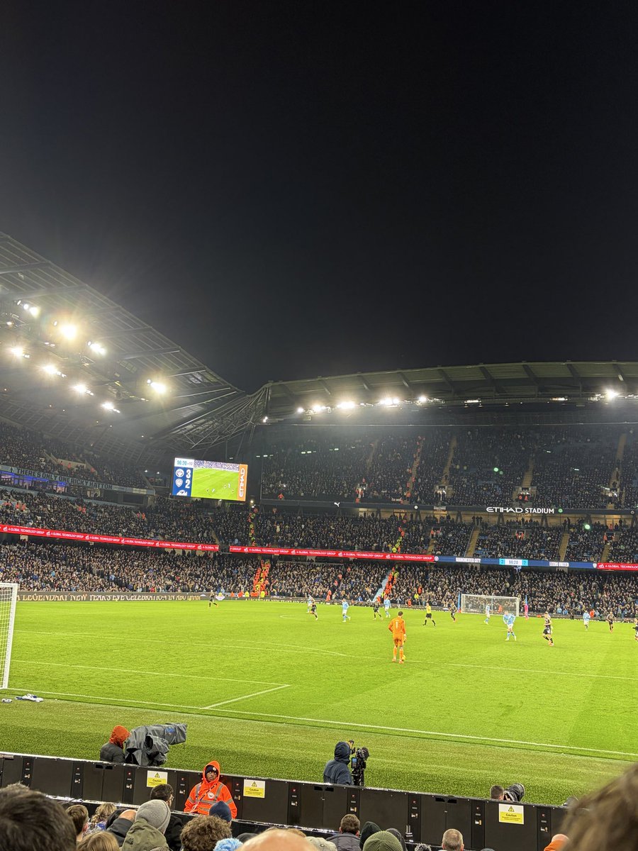 ref was a joker, get in there blues👊🔵