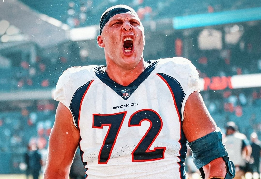 Broncos4six's tweet photo. #ProBowlVote Garett Bolles:
#ProBowlVote Ben Powers:
#ProBowlVote Luke Wattenberg
#ProBowlVote Quinn Meinerz
#ProBowlVote Mike McGlinchey

Nix is the least sacked QB to start every game this year https://t.co/ldtmchFhTO